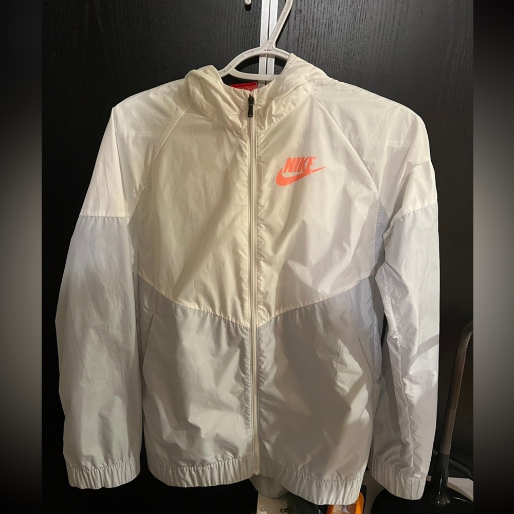 Nike Girls' Windrunner